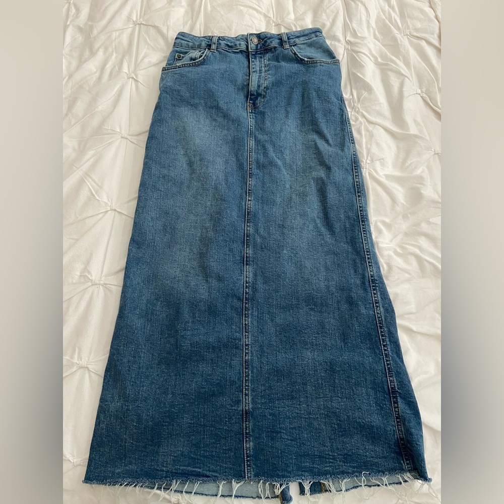Zara Stretch Denim Pencil Skirt